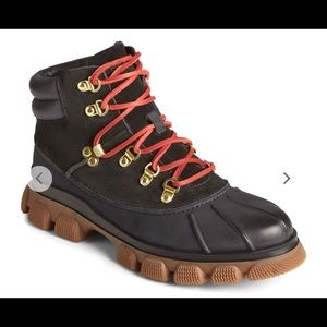 Sperry Summit Boots, Black